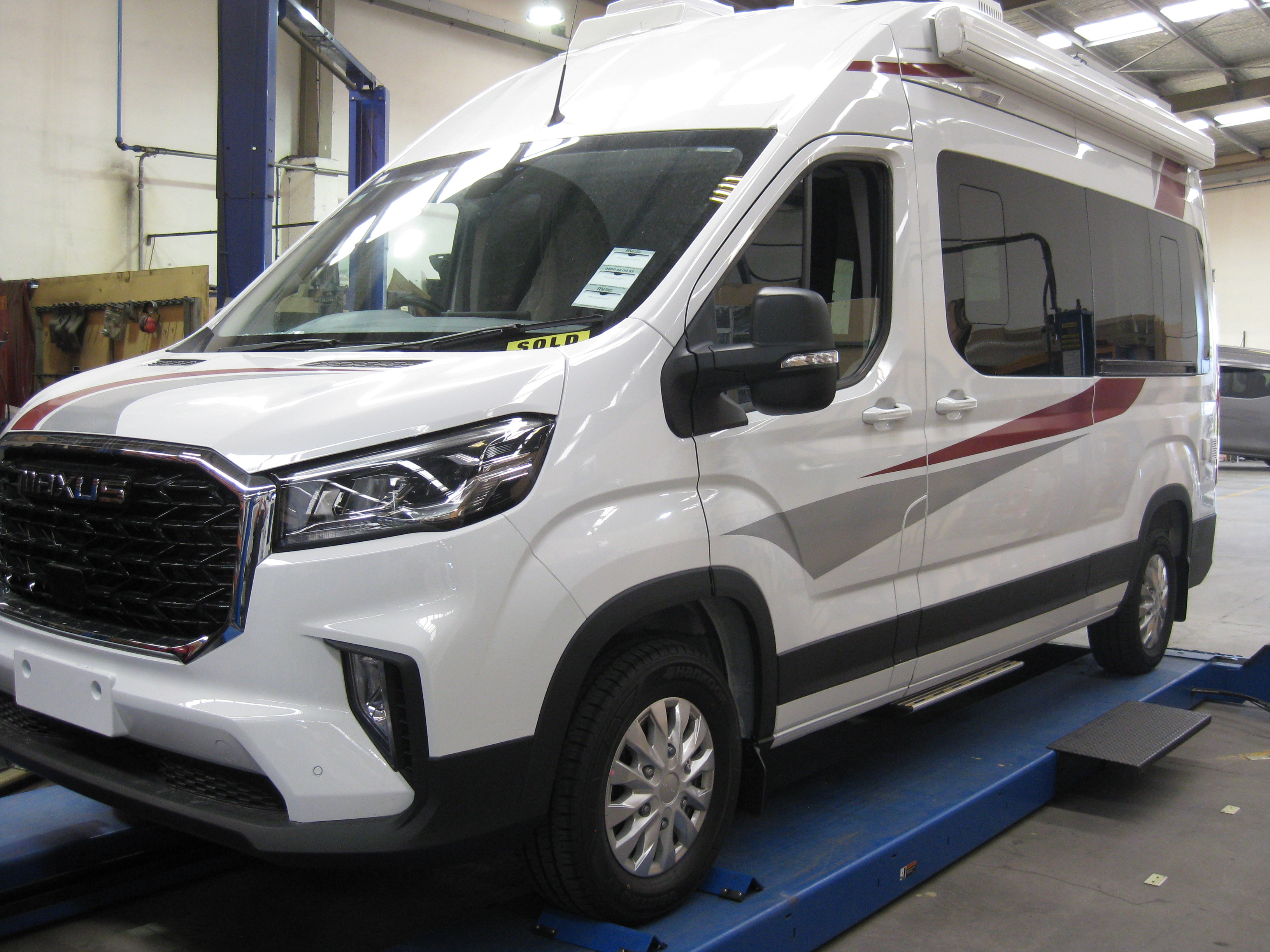 MAXUS TRAVELER 9 CAMPER VAN 2026-CURRENT